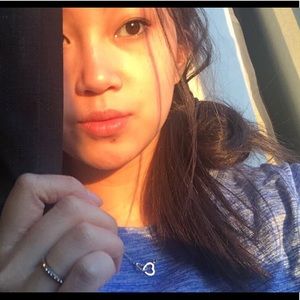 Meet your Posher, Ashleigh